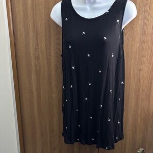 ❤️ Apt. 9 Black Tank Top with White Embroidery